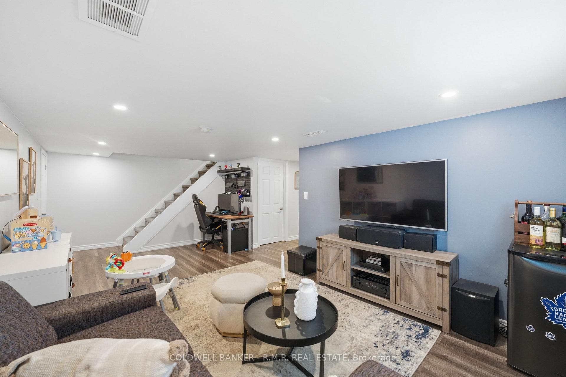 425 Bay Street photo 26