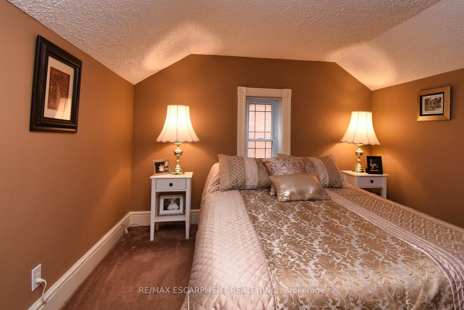 152 HOMEWOOD Avenue photo 28