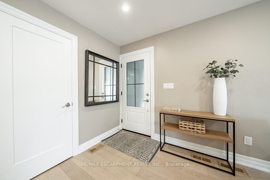 29 Morgan Road photo 2