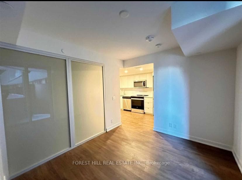 30 Tretti Way Unit 501 photo 5