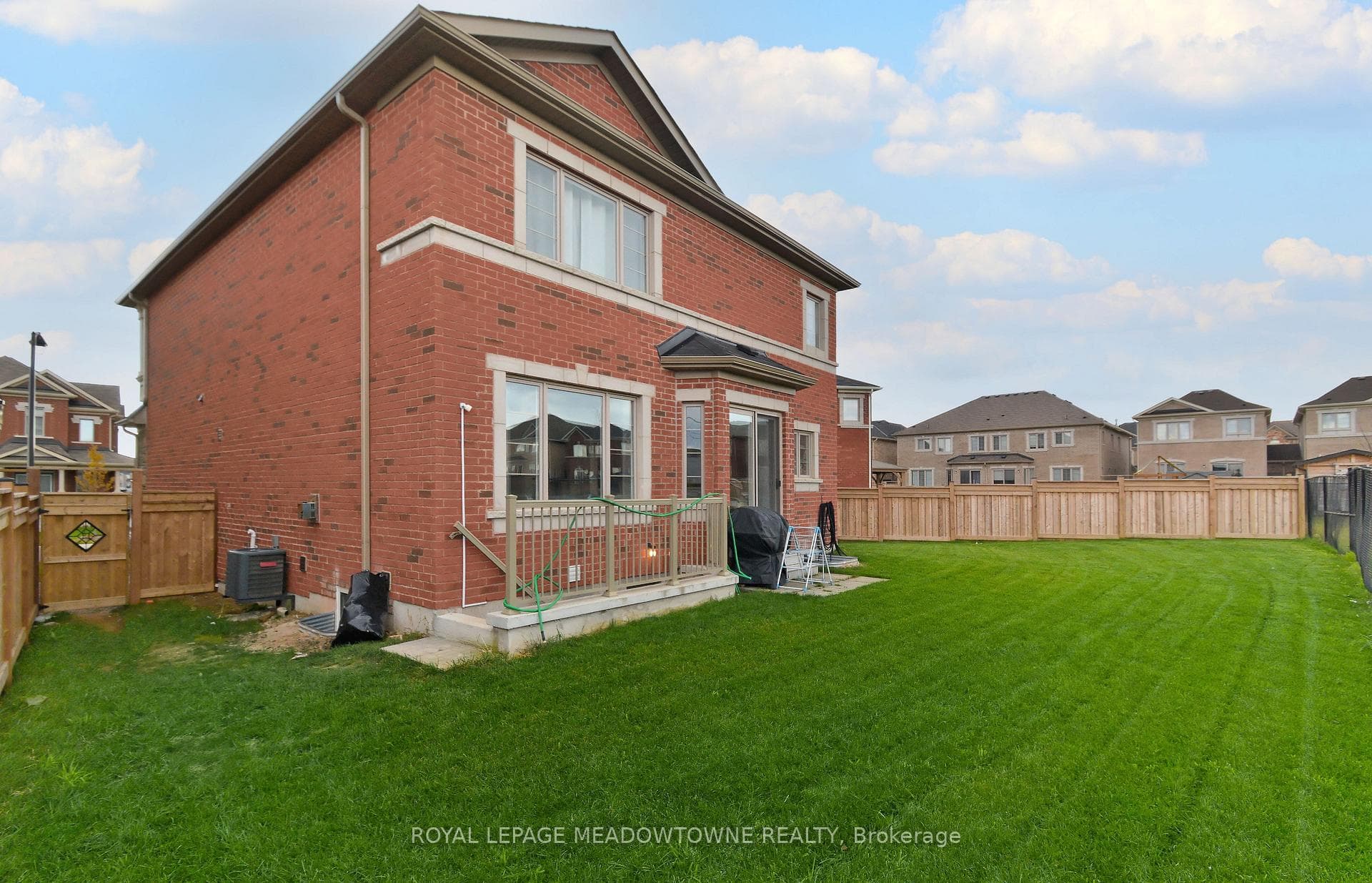 103 Goodwin Crescent Unit BSMT photo 3