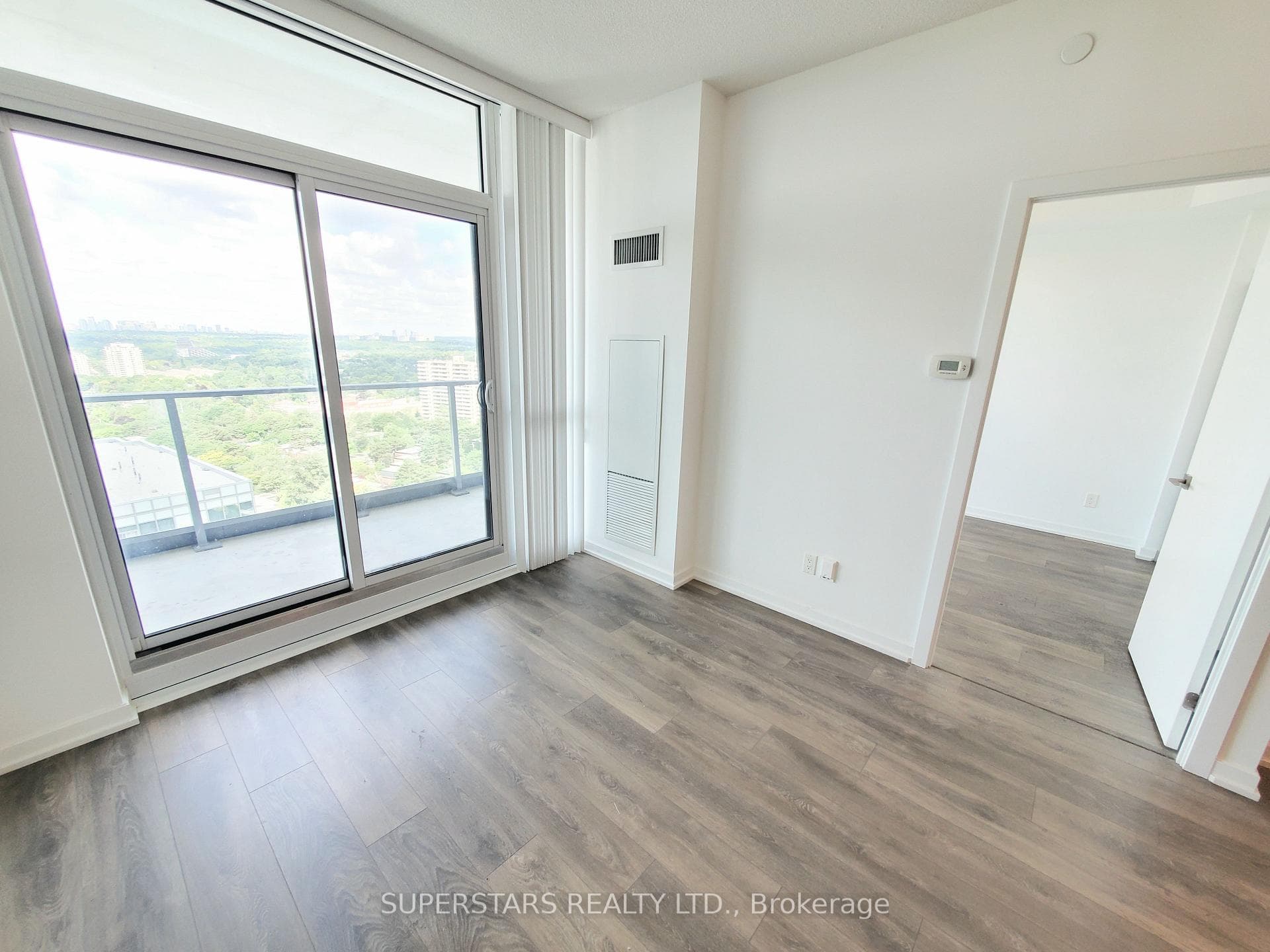 56 Forest Manor Road Unit 1706 photo 13