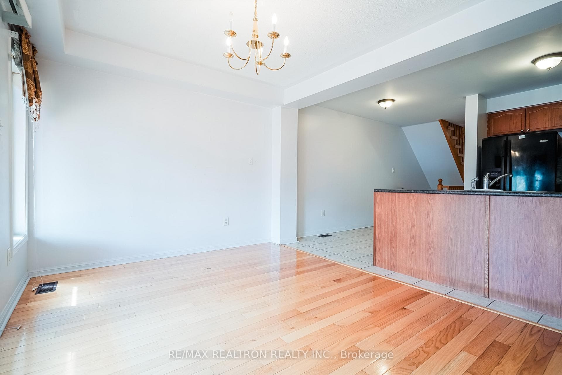 19 Coyote Crescent photo 17