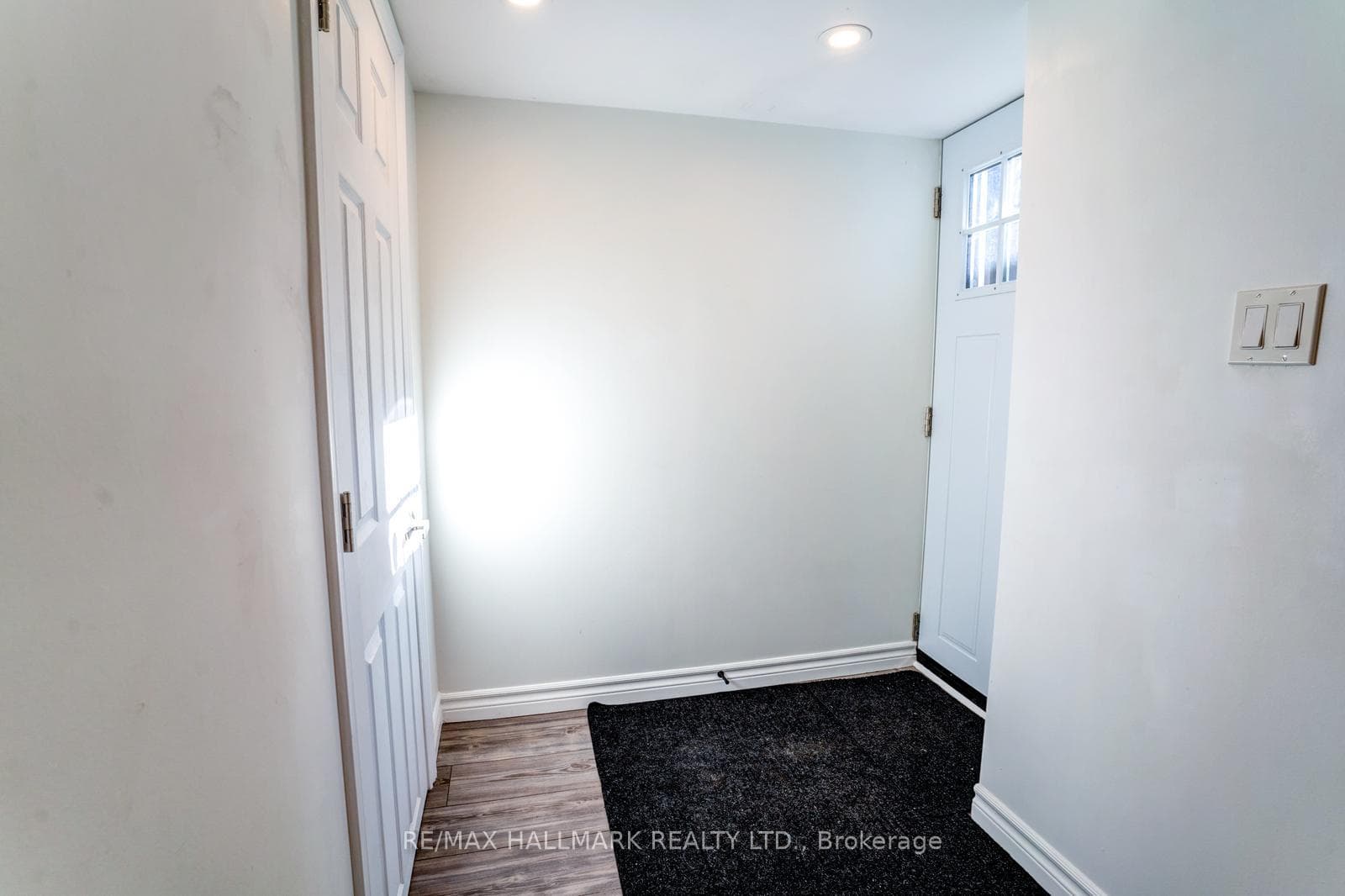 47 Hazelwood Avenue photo 3