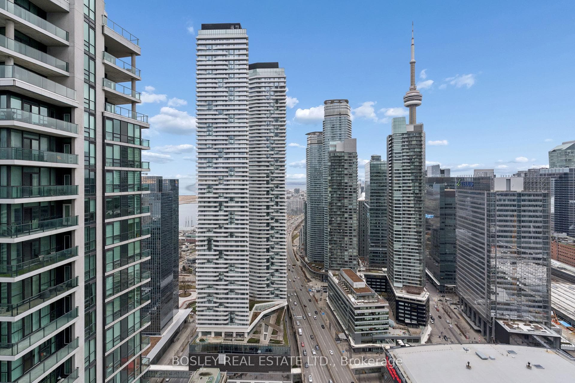 16 Harbour Street Unit 4501 photo 27