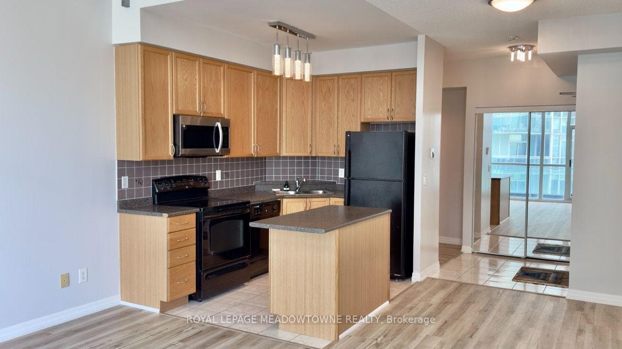 223 Webb Drive Unit 2114 photo 15