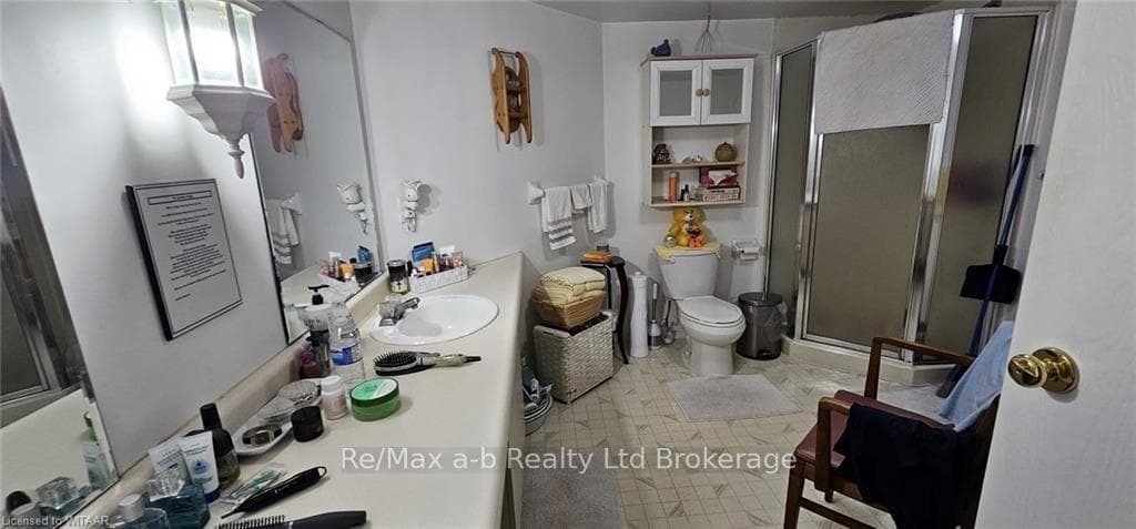 159 FERGUSON Drive Unit 203 photo 11