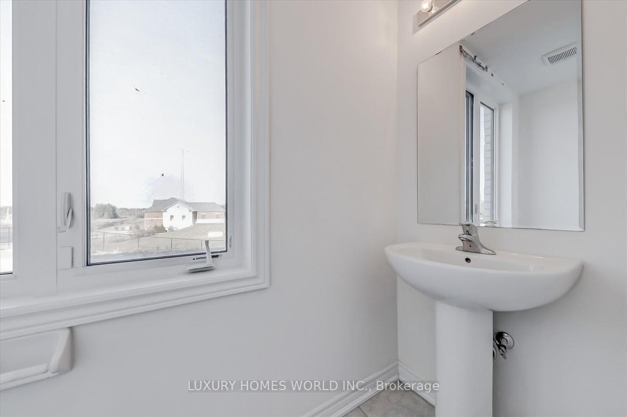 1290 Aquarius Trail photo 17