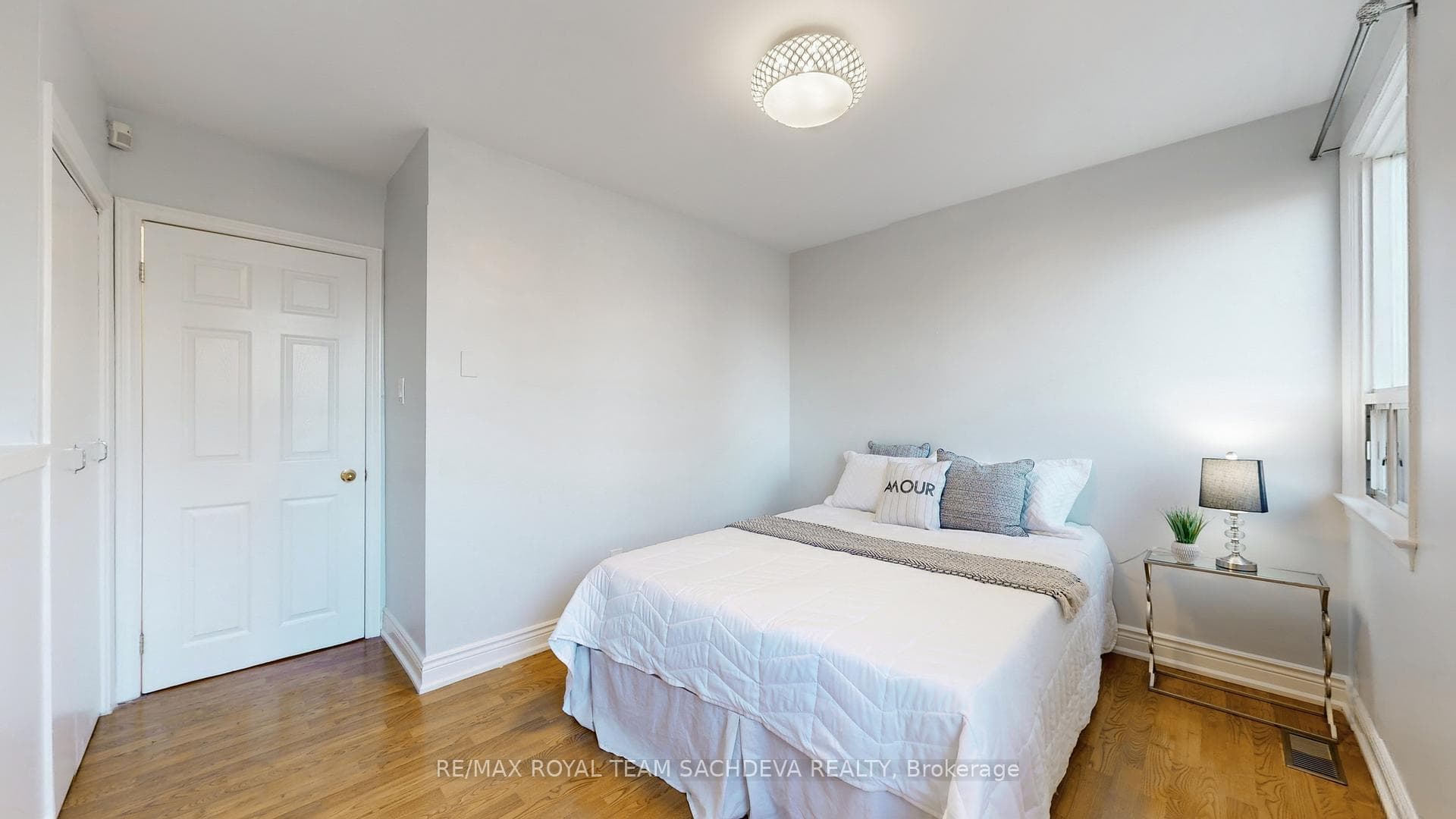 157 Euclid Avenue photo 22