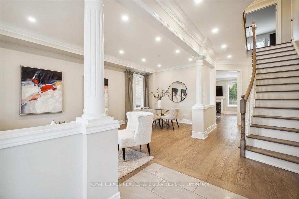 1111 Laidlaw Drive photo 6