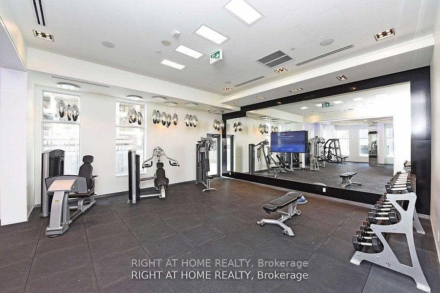 110 Marine Parade Drive Unit 1003 photo 31