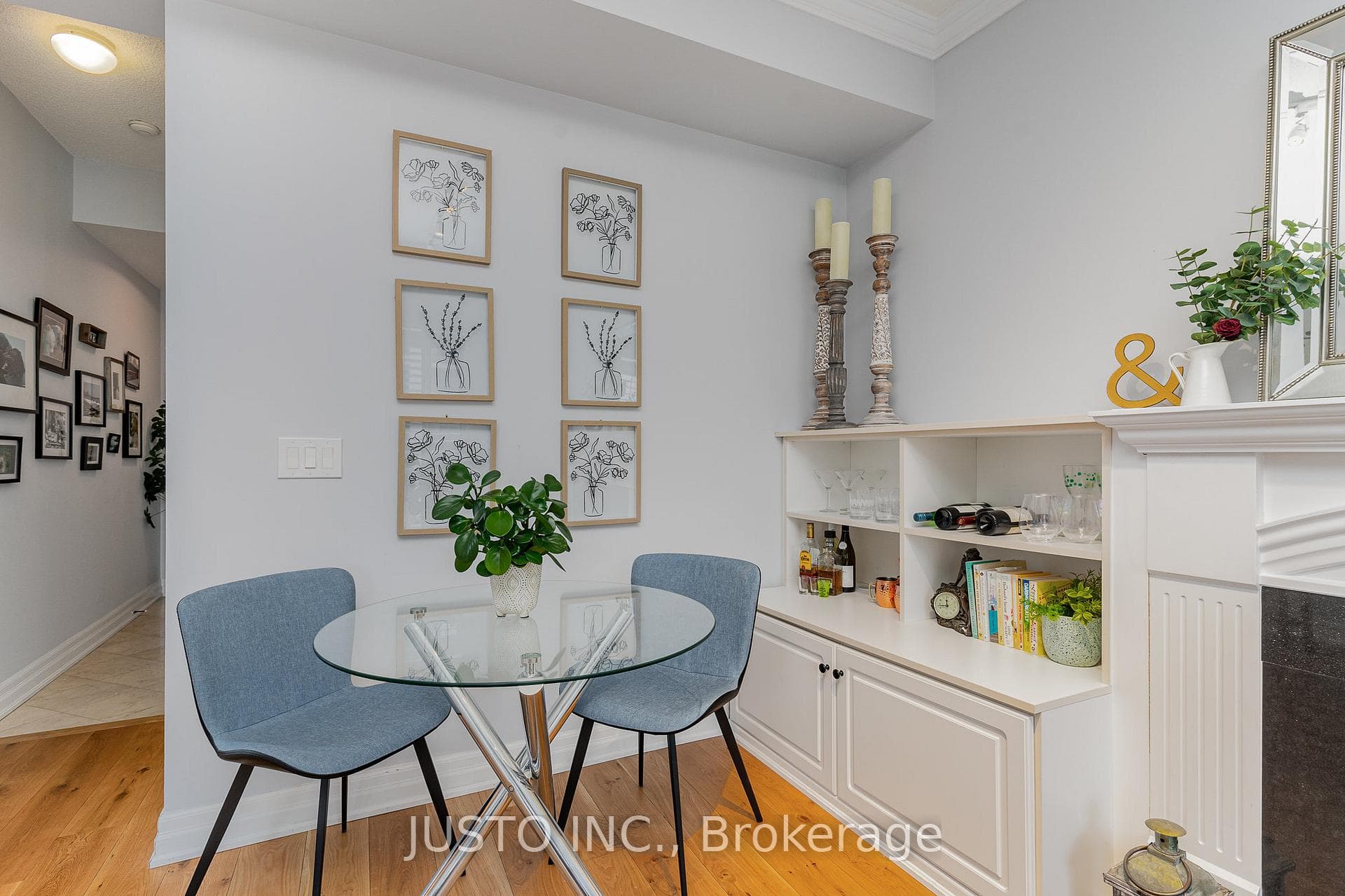 2083 Lake Shore Boulevard Unit 1614 photo 5