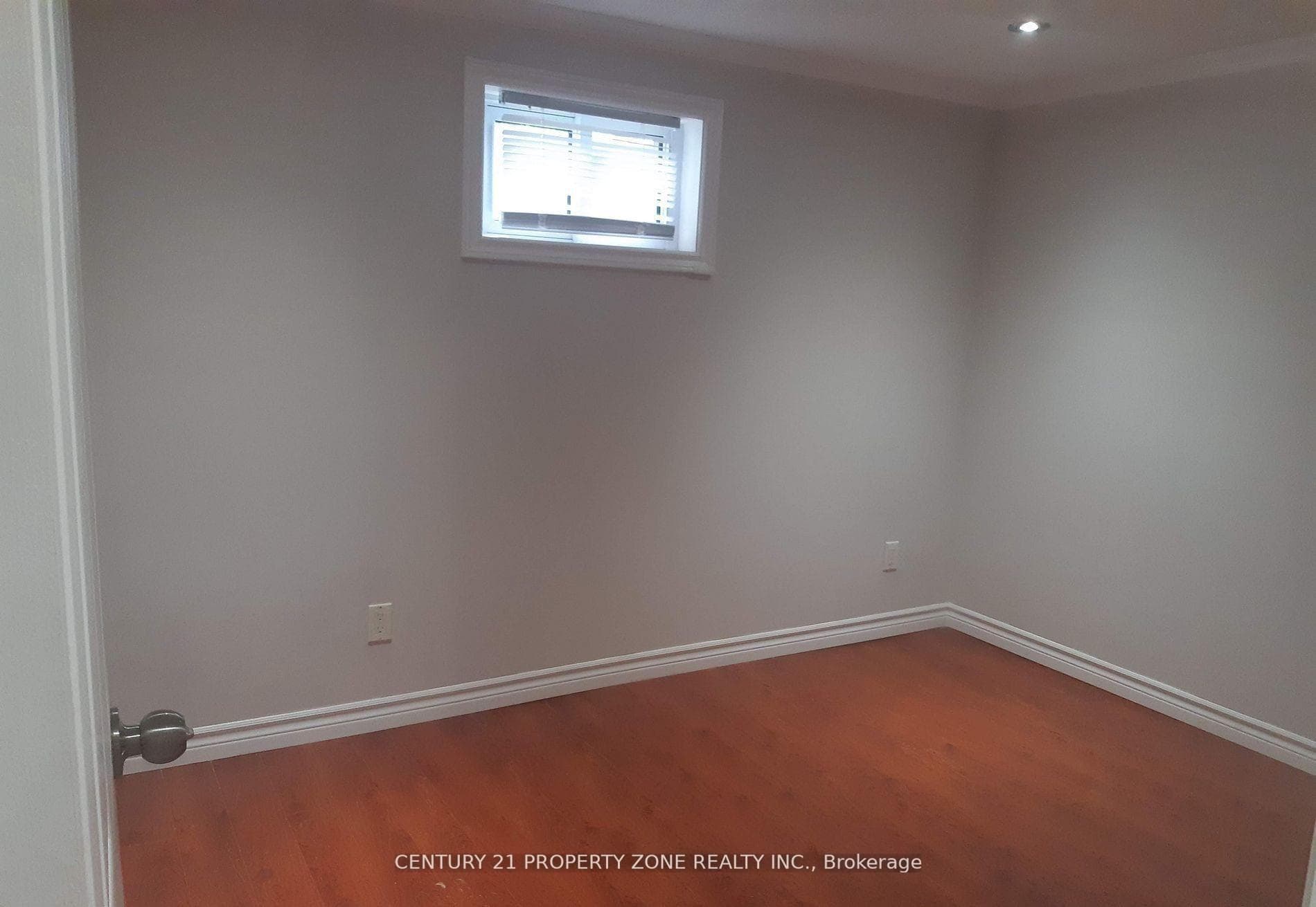 164 Earnscliffe Circle Unit Lower photo 7