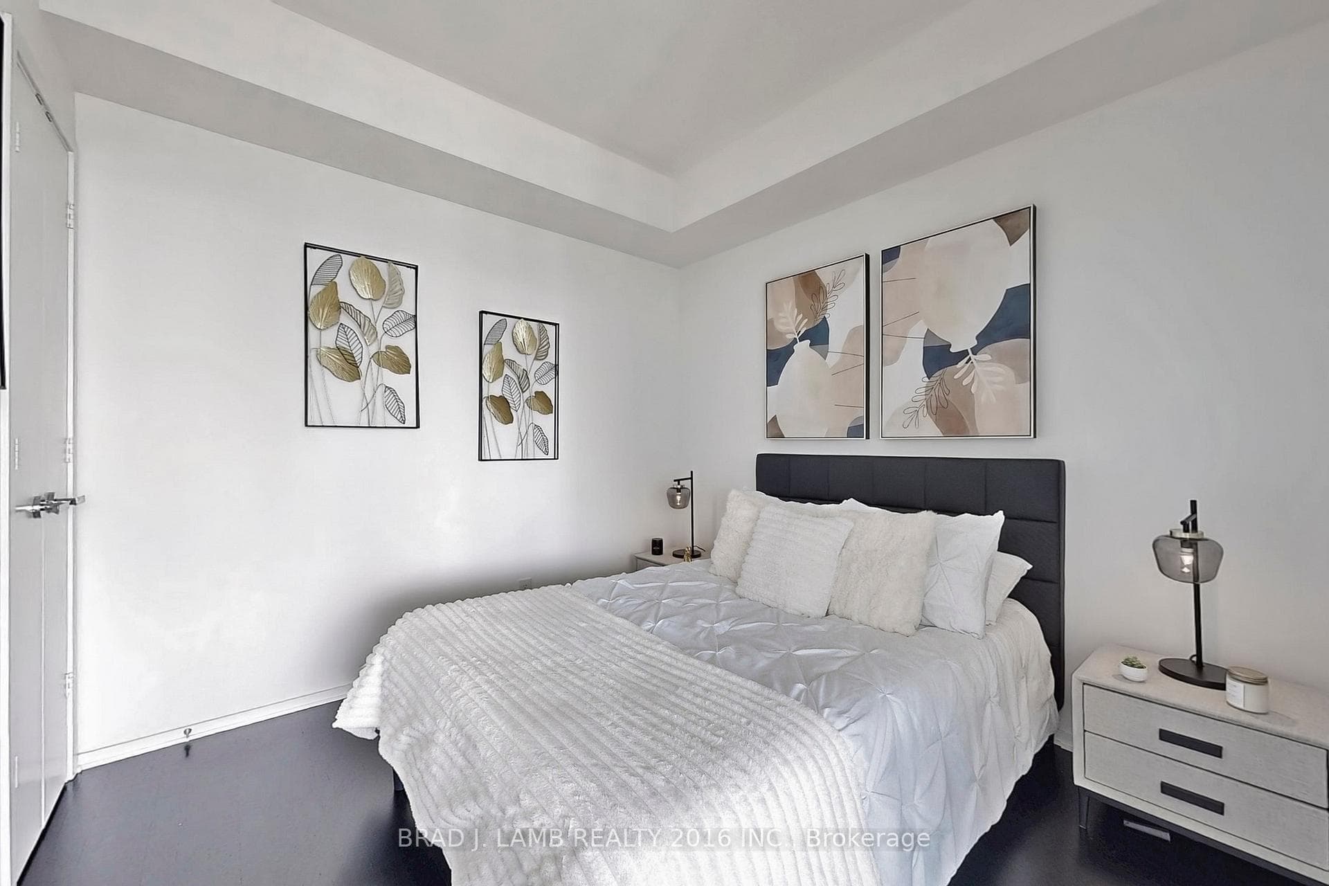 1 Bloor Street Unit 3903 photo 13