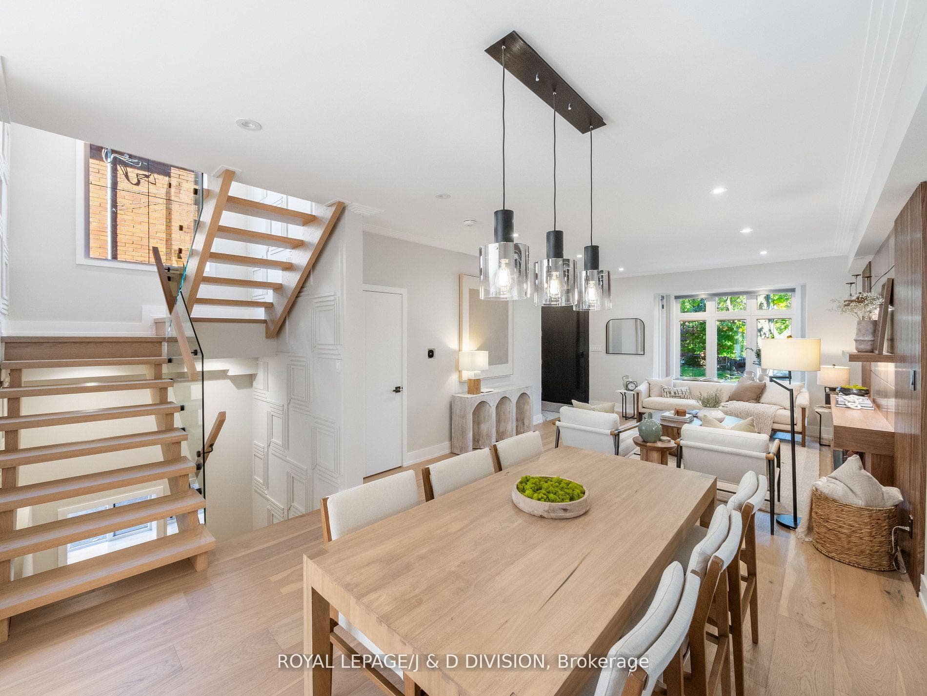 79 Chudleigh Avenue photo 8