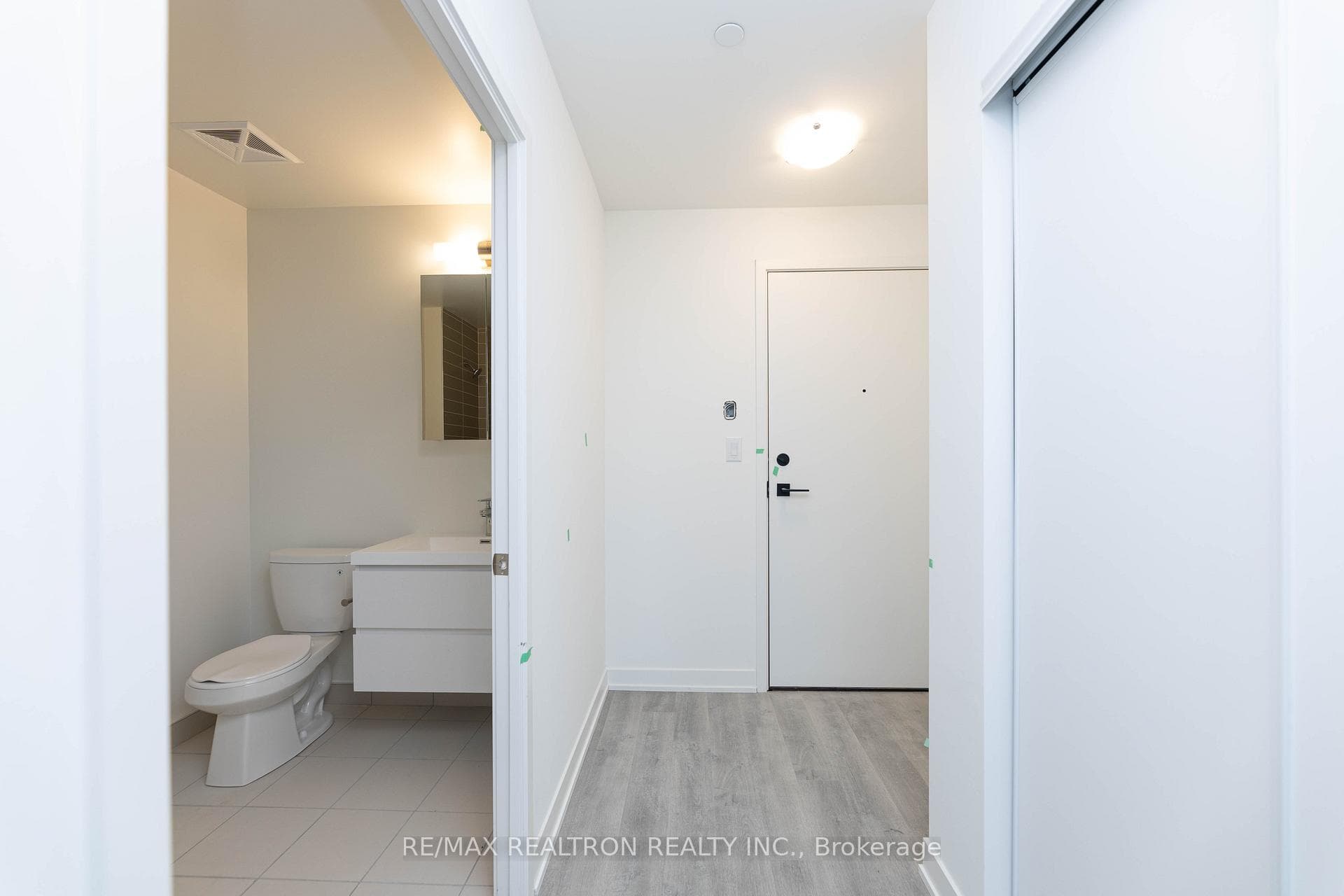8119 Birchmount Road Unit 1301A photo 7