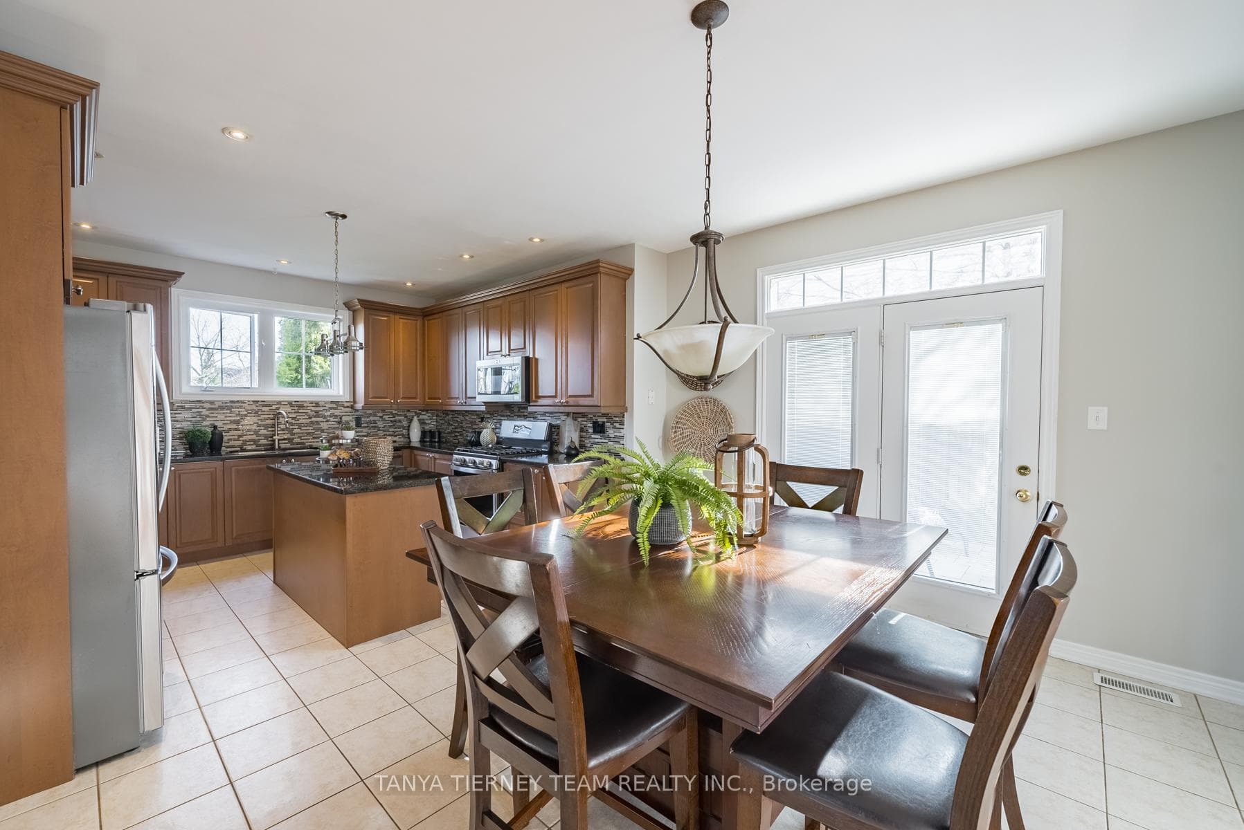 106 Montgomery Avenue photo 10