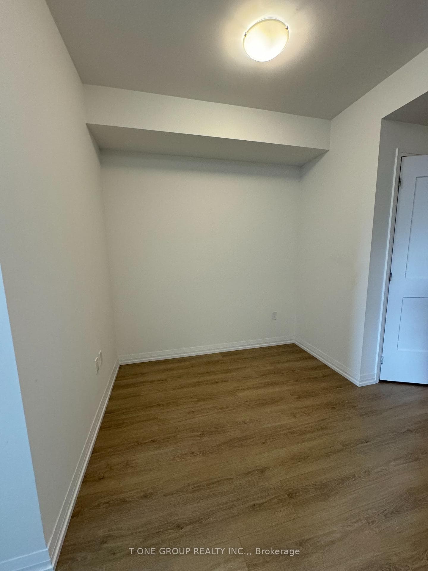 50 Dunfield Avenue Unit 3215 photo 7