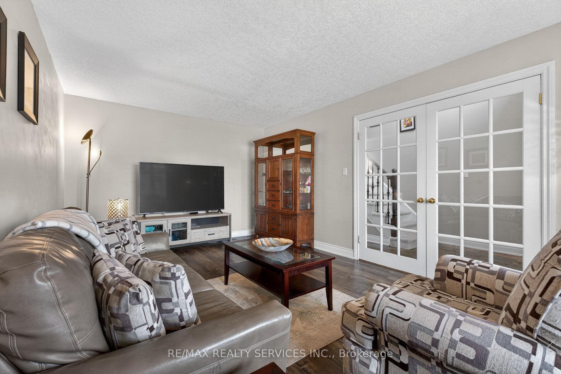 70 Hunter Road photo 8