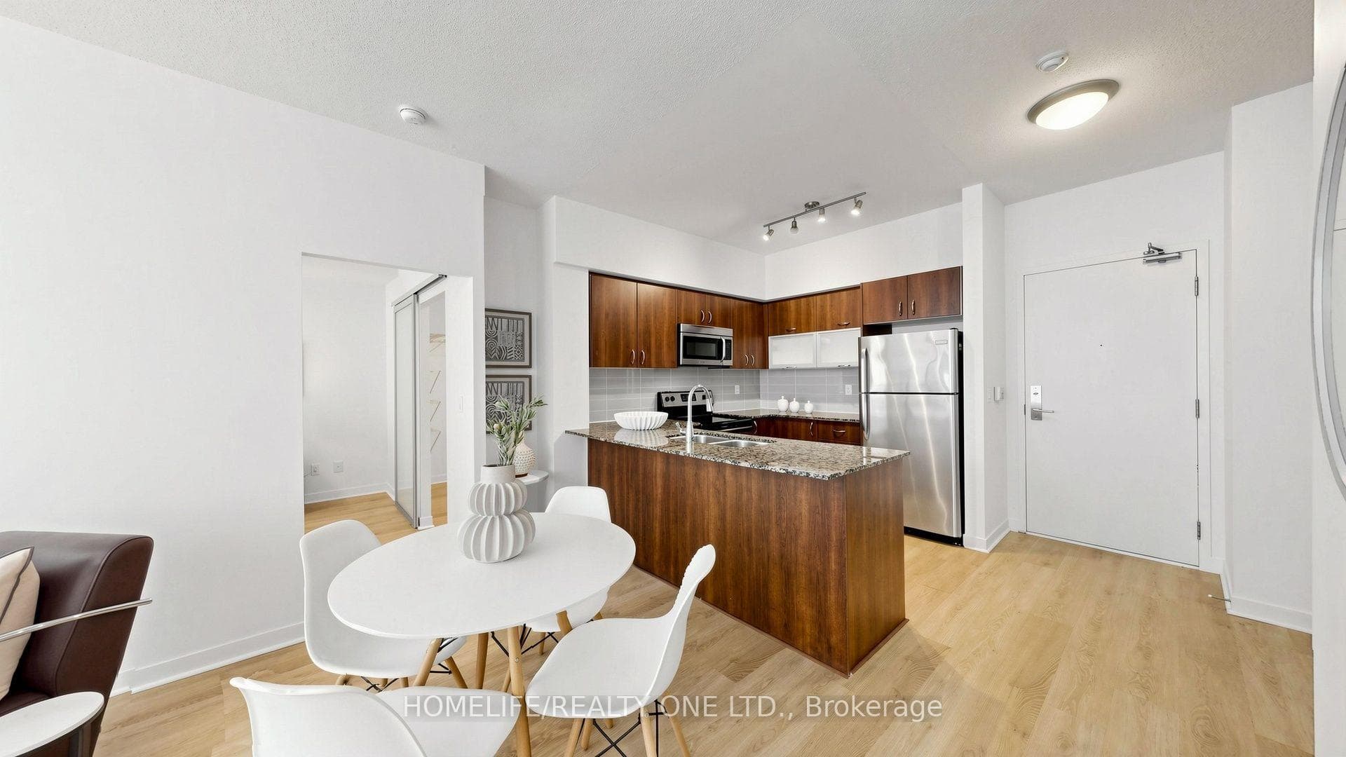 55 East Liberty Street Unit 1804 photo 13