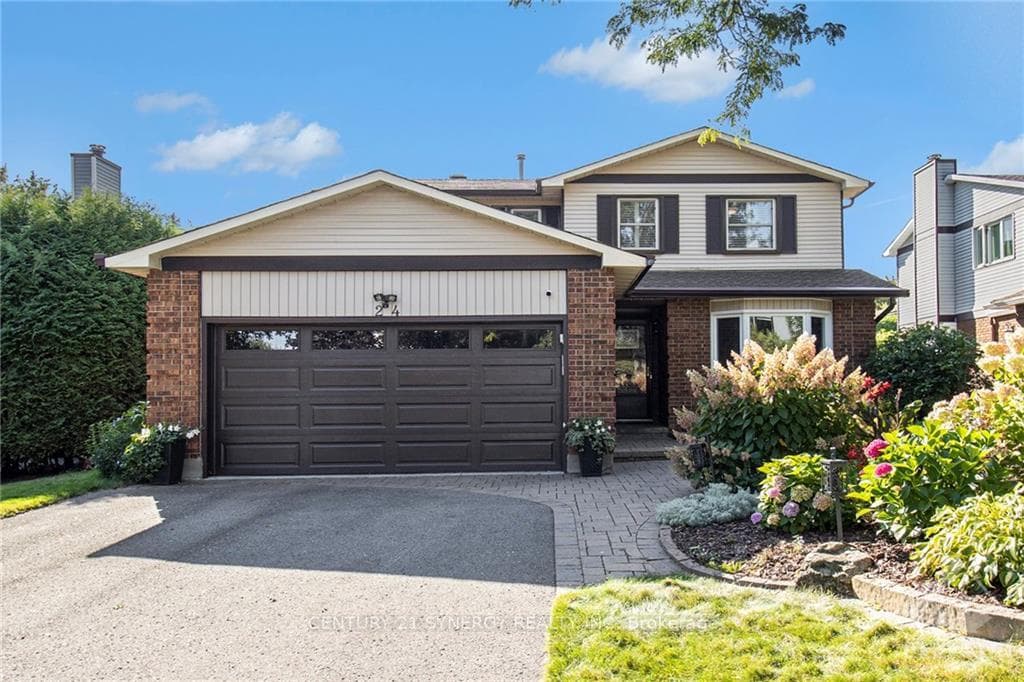 24 SPARROW Way photo 1