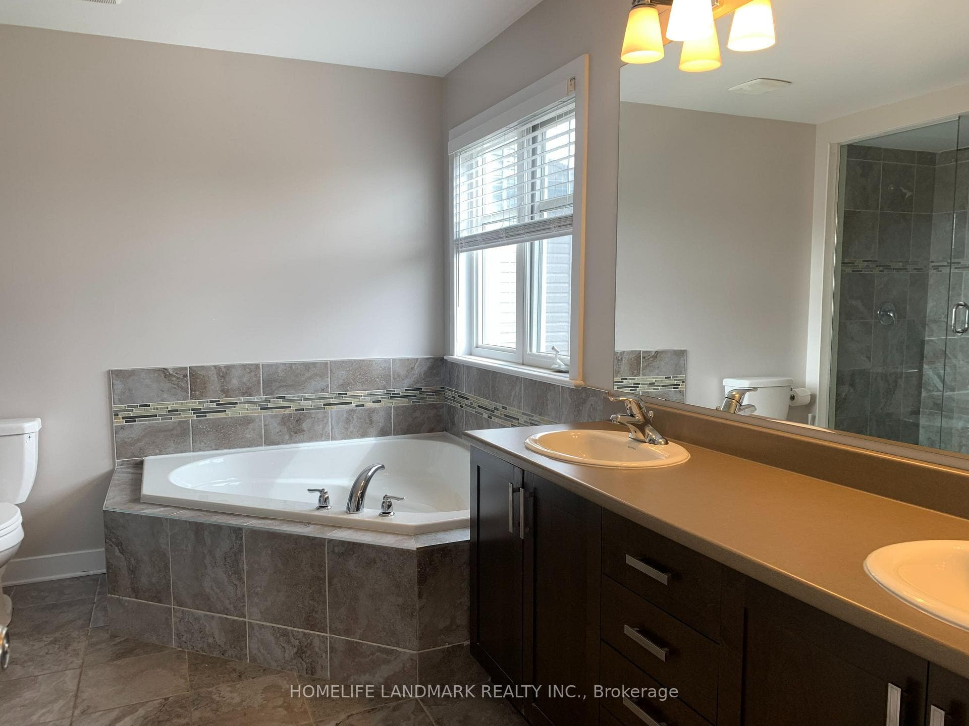 552 Rouncey Road photo 11