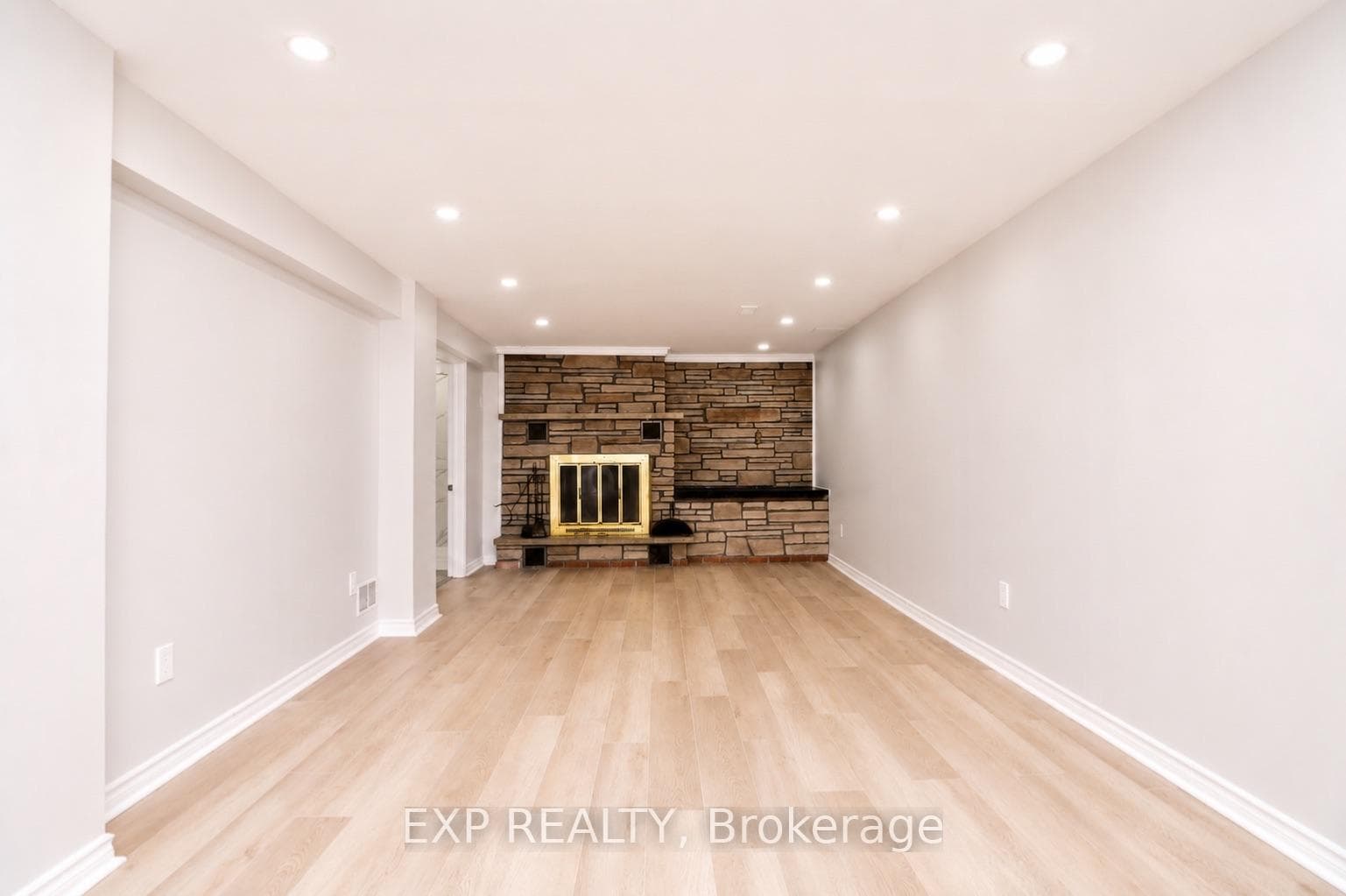 1202 Sun Valley Court photo 36