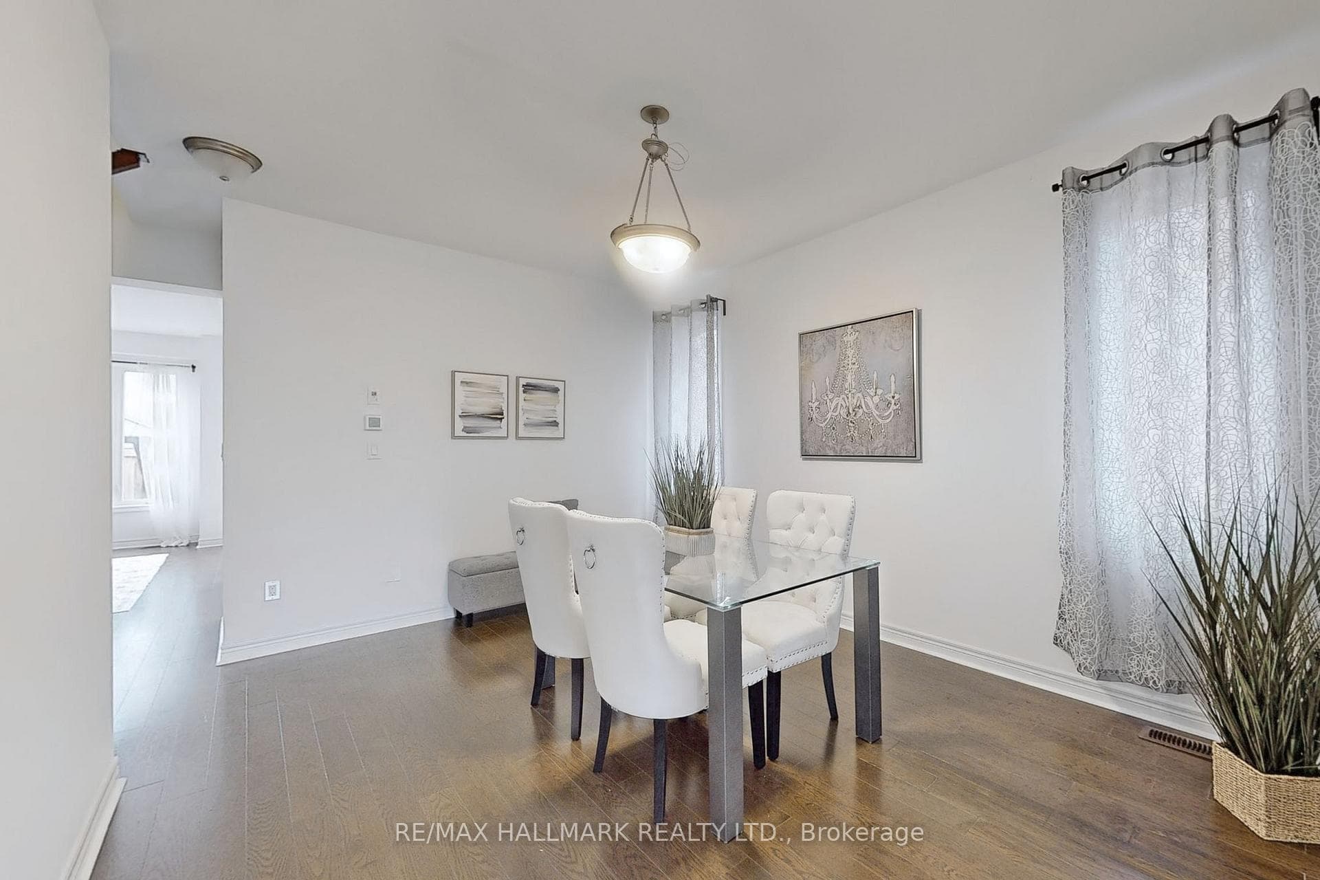 1106 Cactus Crescent photo 8