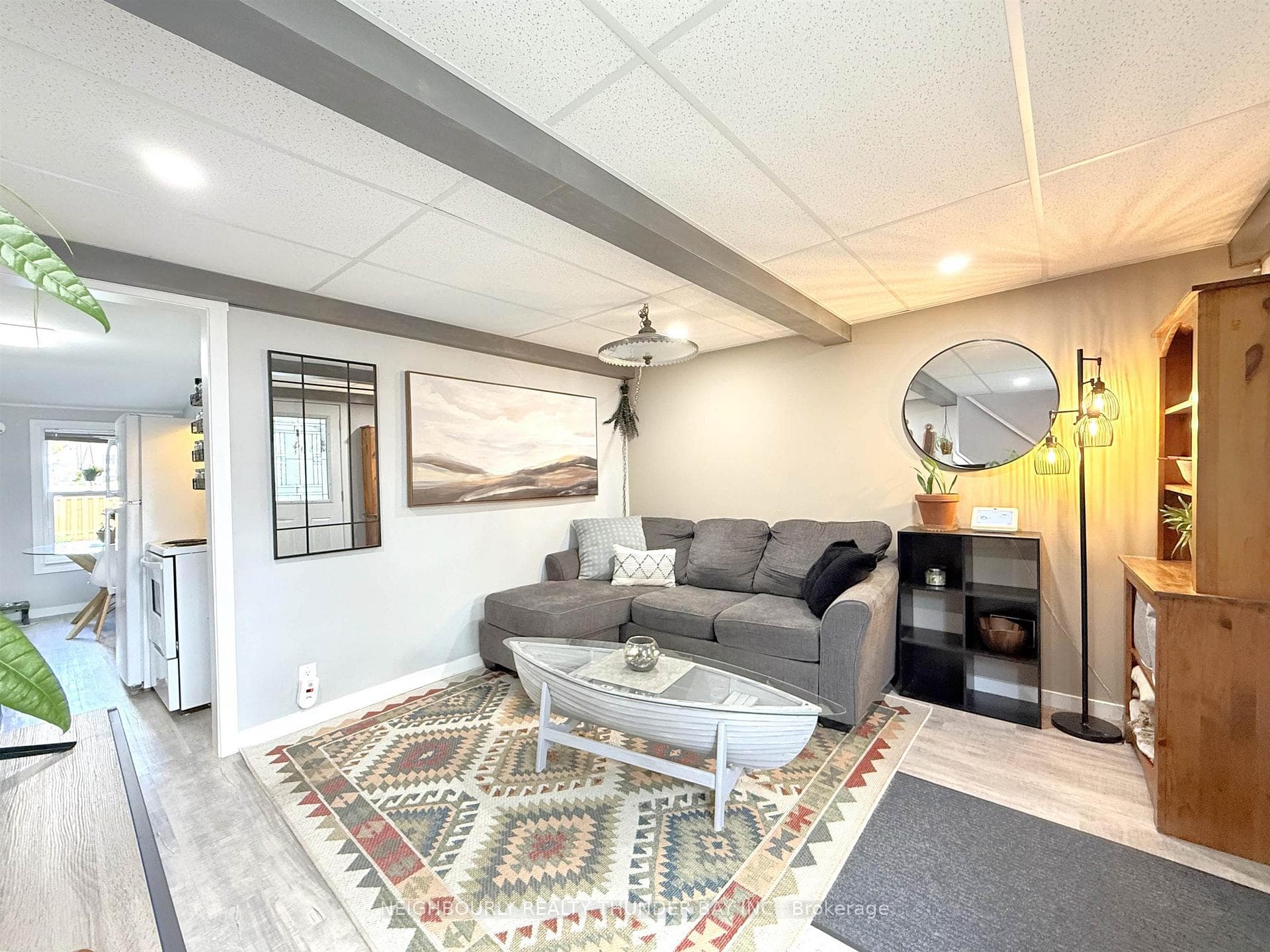 148 Machar Avenue photo 9
