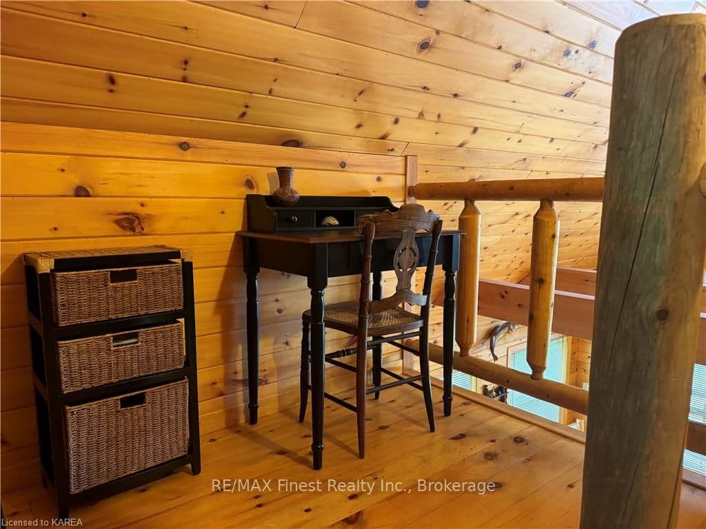 Office Nook On Upper Level