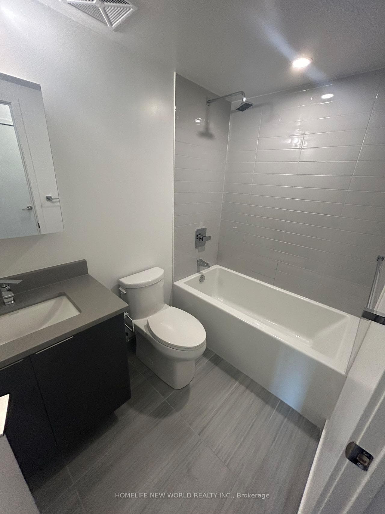 2031 Kennedy Road Unit 2017 photo 9
