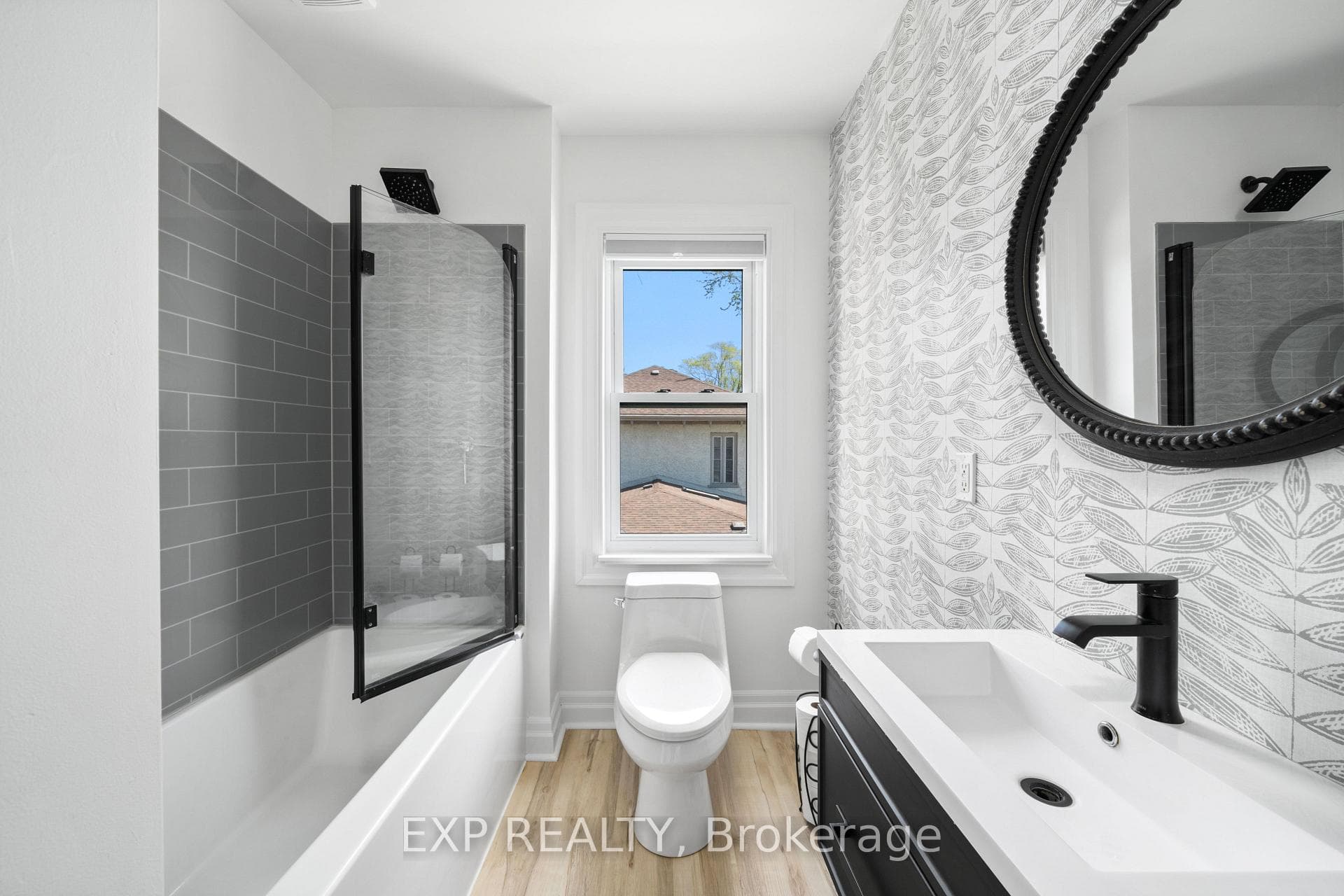 71 King Street photo 23