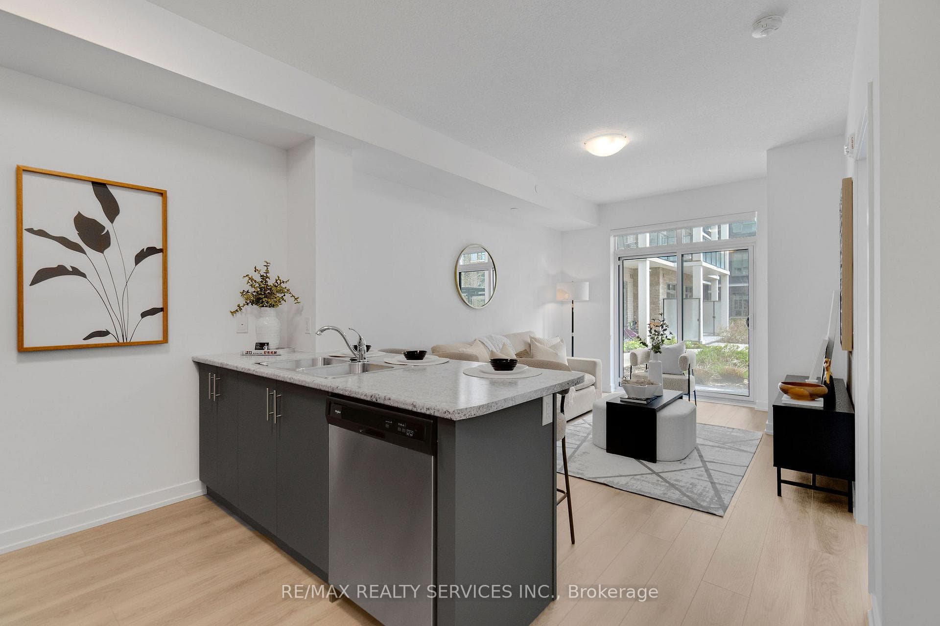 5055 Greenlane Road Unit 136 photo 9