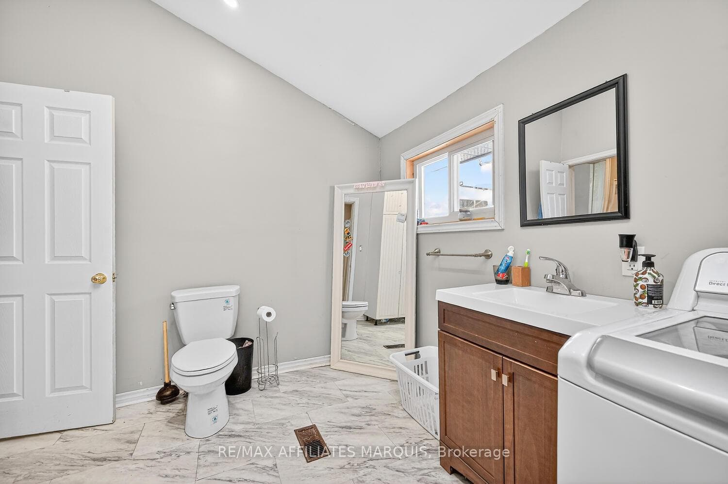 17 Mcgill Street photo 22