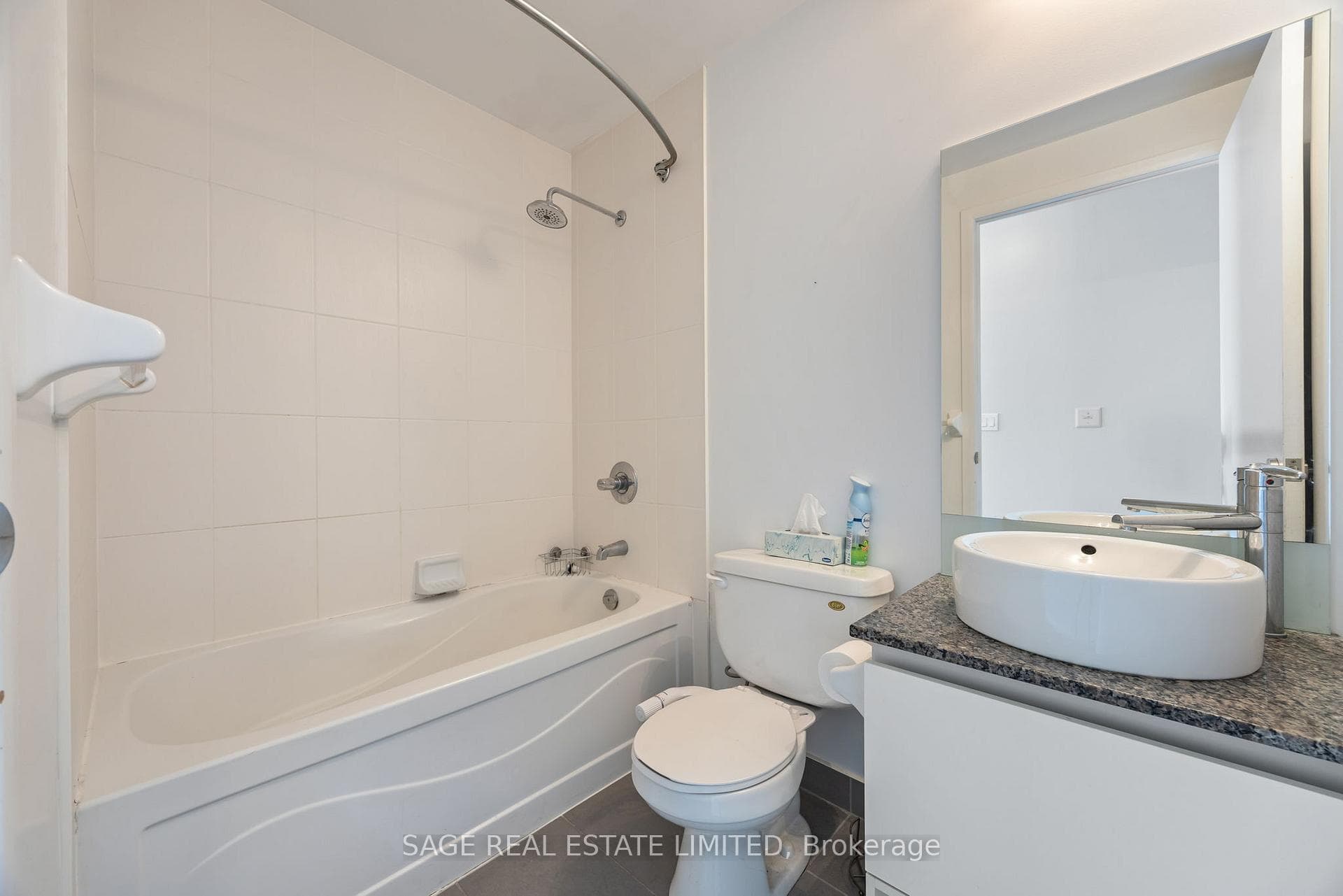 205 Frederick Street Unit 1211 photo 6