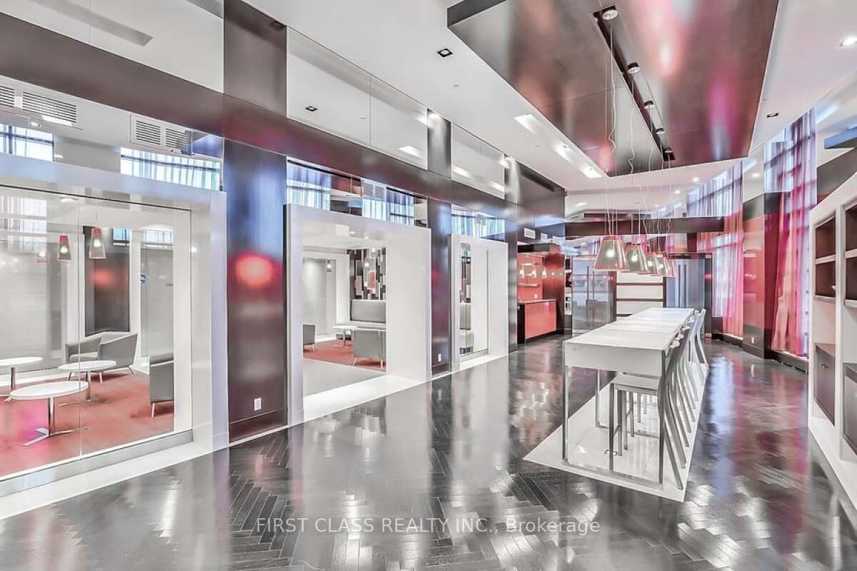 225 Sherway Gardens Road Unit 1709 photo 27