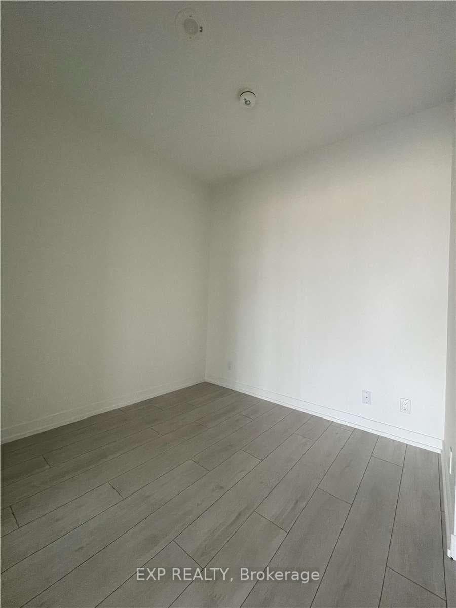 5 Buttermill Avenue Unit 3205 photo 9