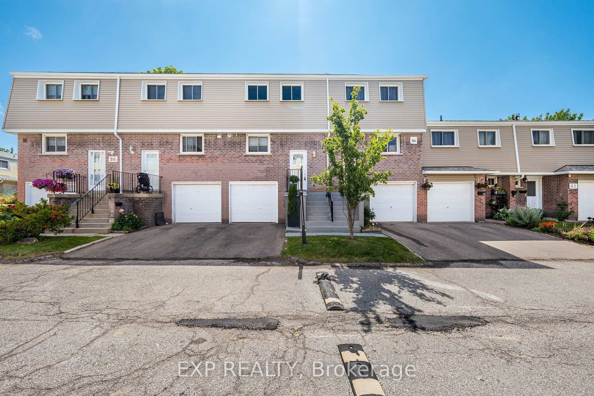 400 Mississauga Valley Boulevard Unit 38 photo 1