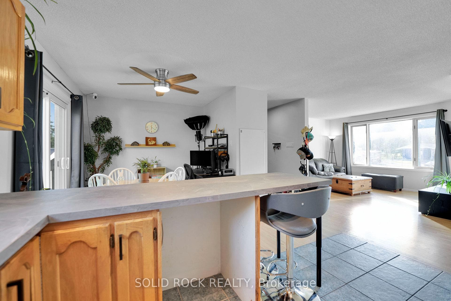 17 Blais Street photo 11