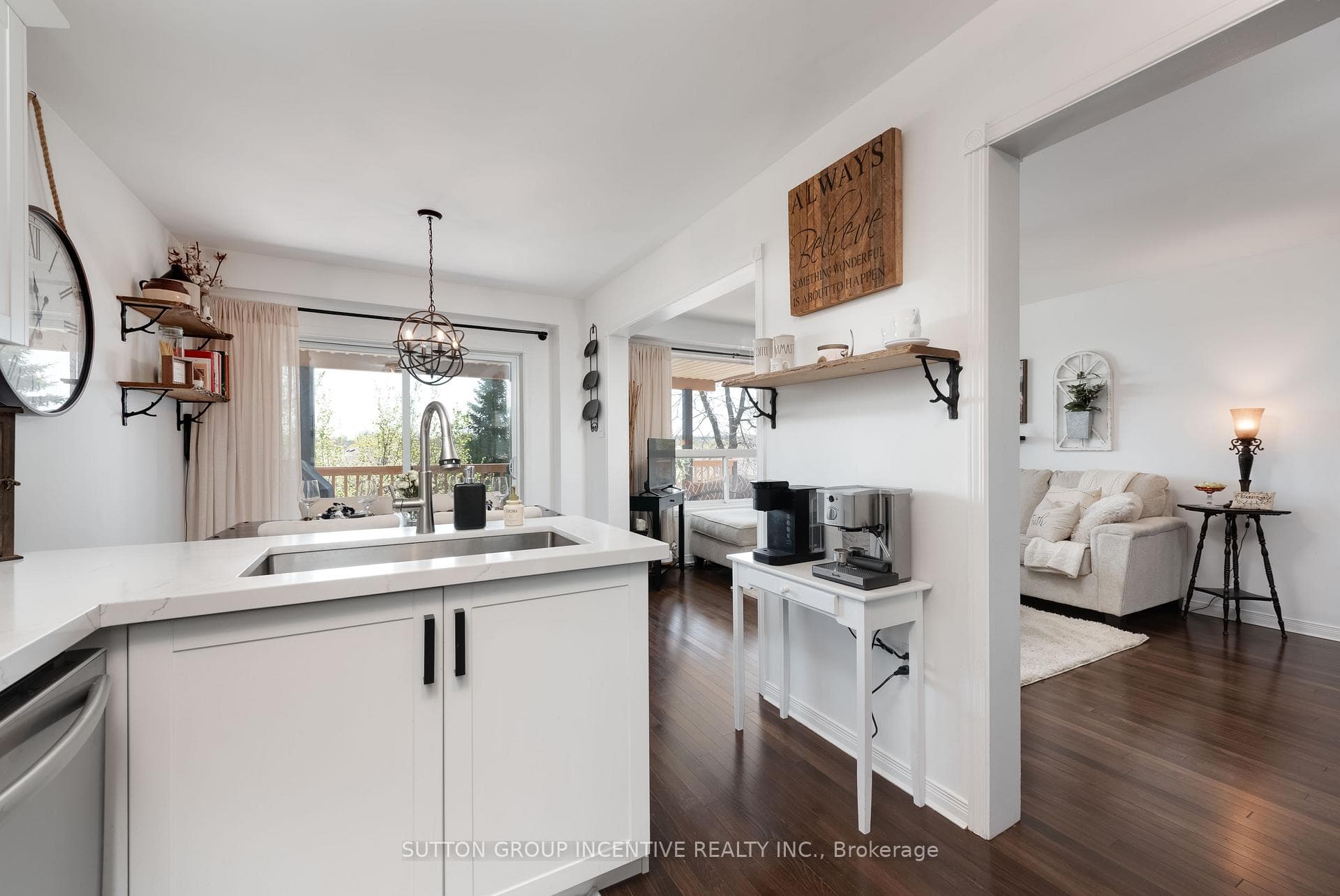 55 Vanessa Drive photo 15