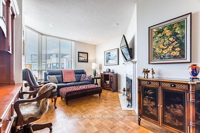 1 Aberfoyle Crescent Unit SPH2 photo 19