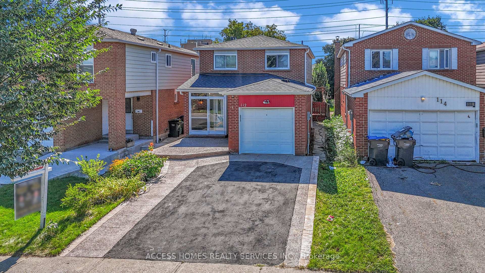 112 Banting Crescent photo 1