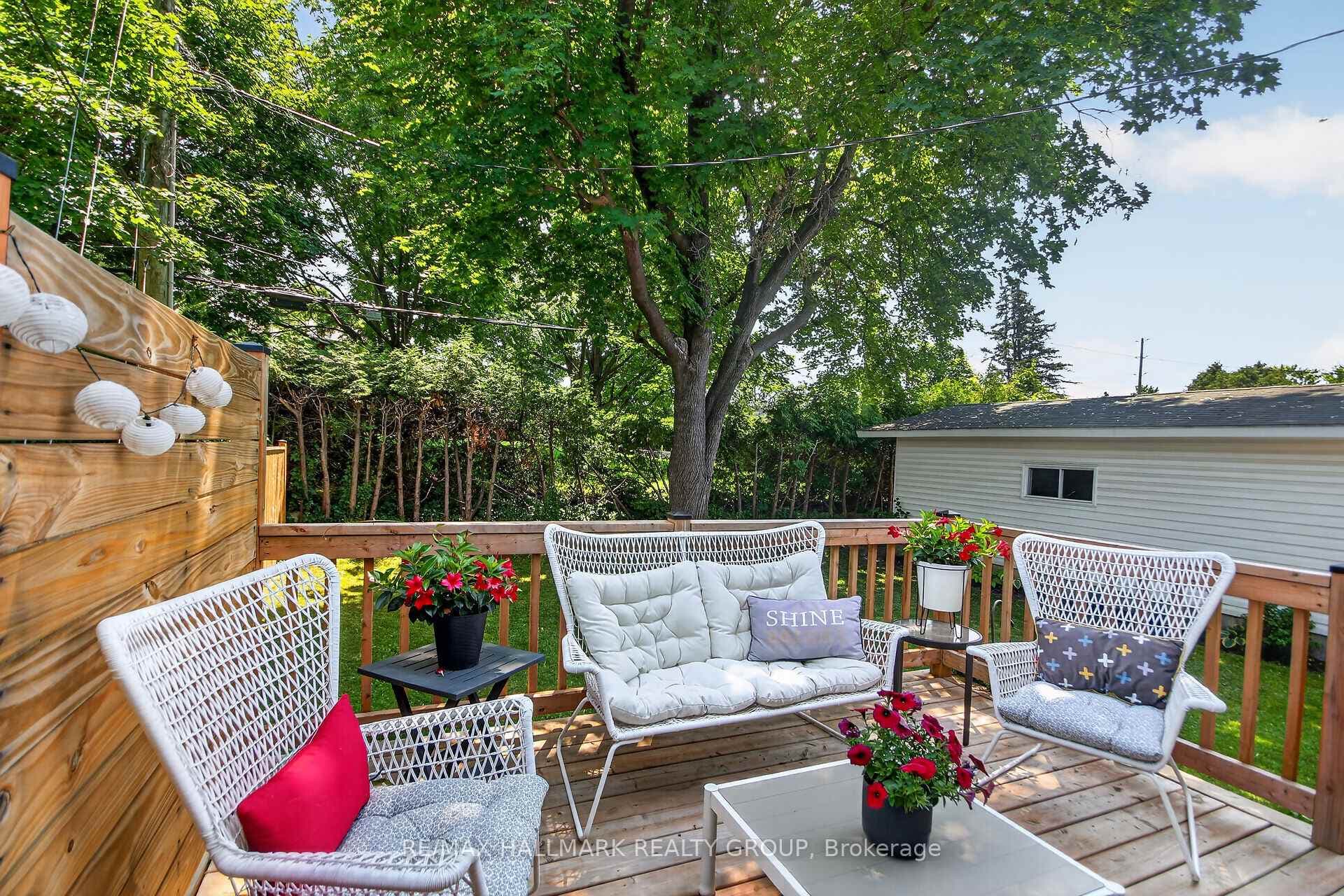 2670 Iris Street photo 45