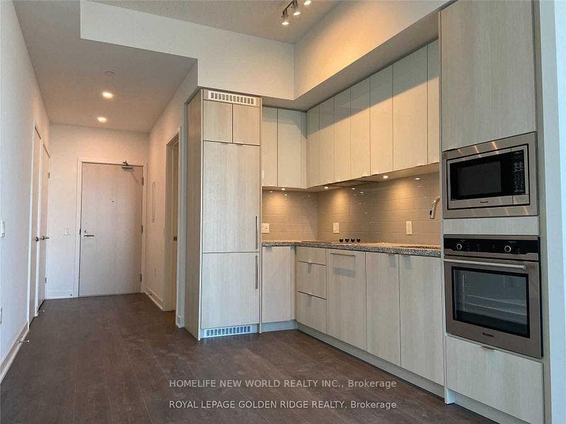 115 Blue Jays Way Unit 4907 photo 3