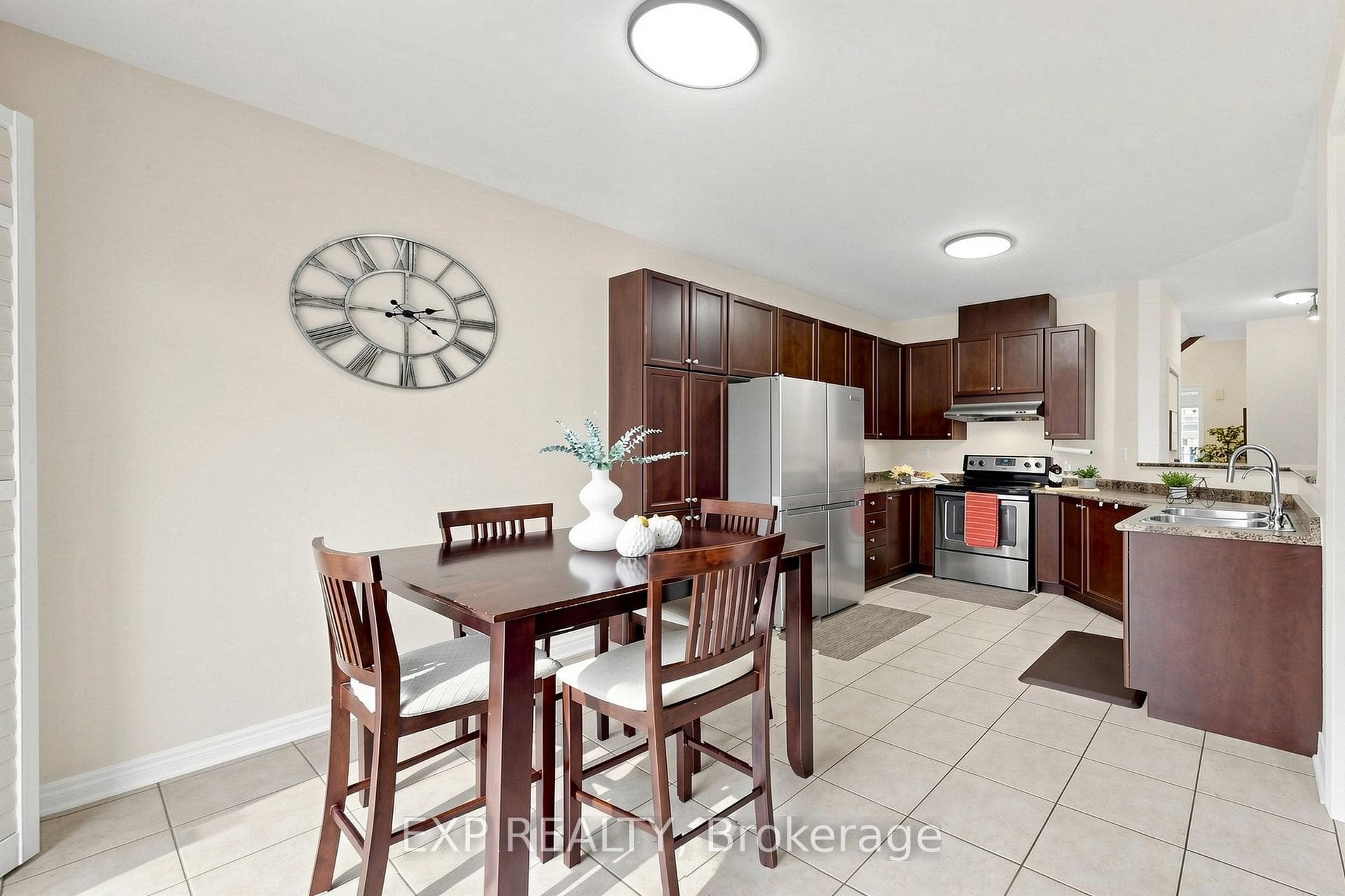 34 Freesia Road photo 17