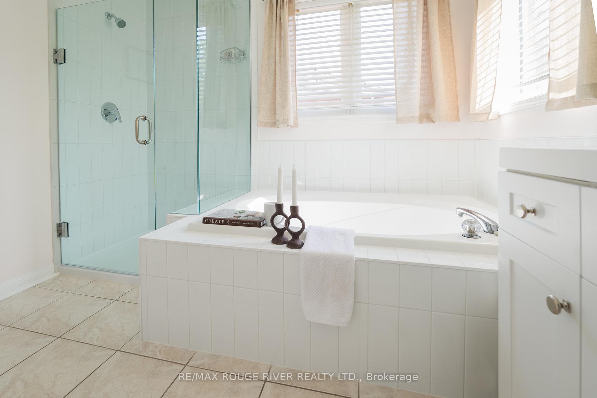 Updated Primary Ensuite Bathroom