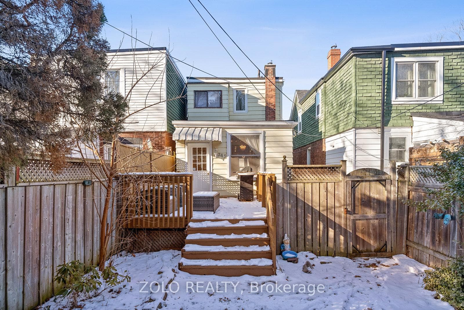 345 Queensdale Avenue photo 33