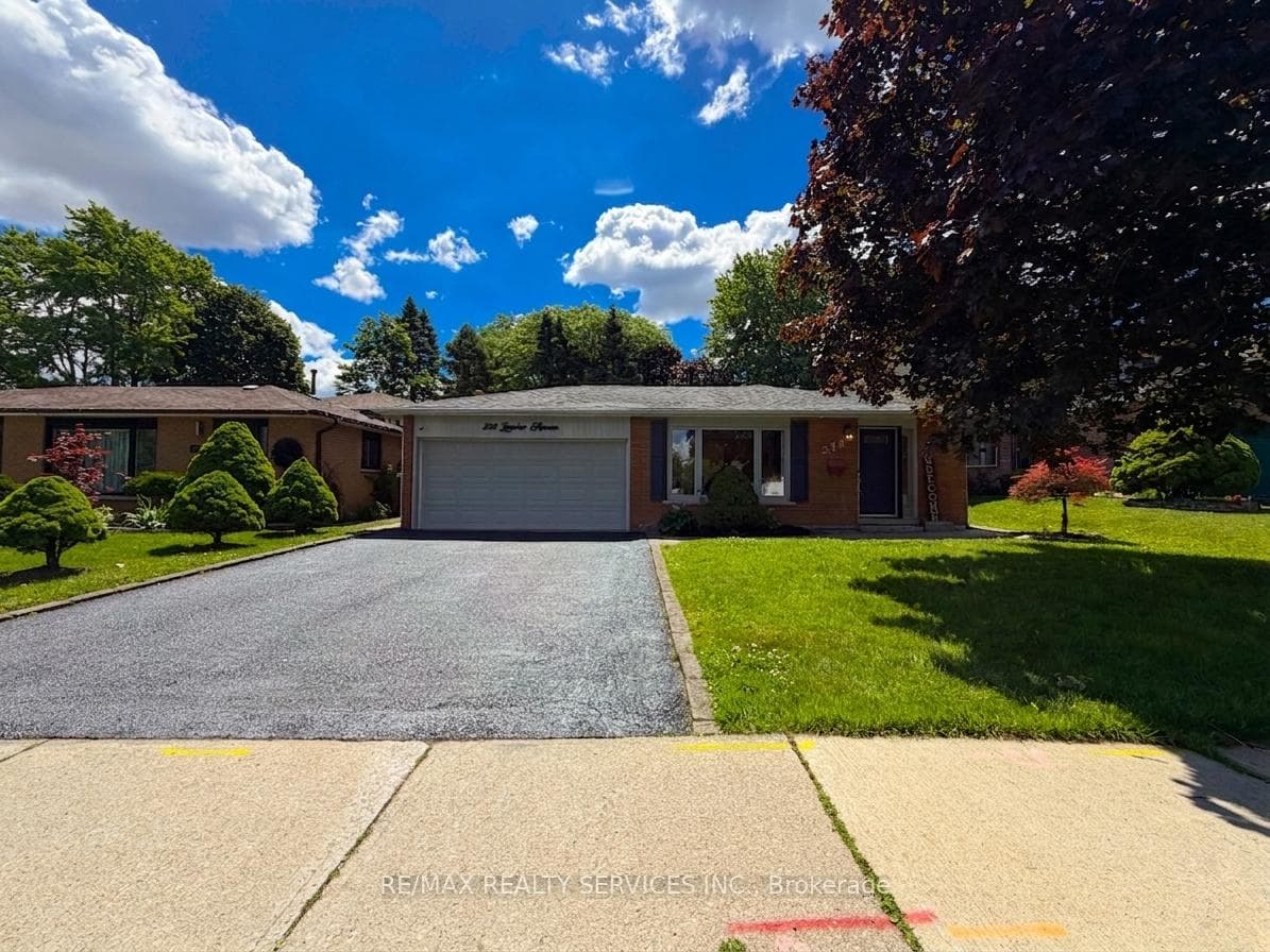 238 Laurier Avenue photo 2