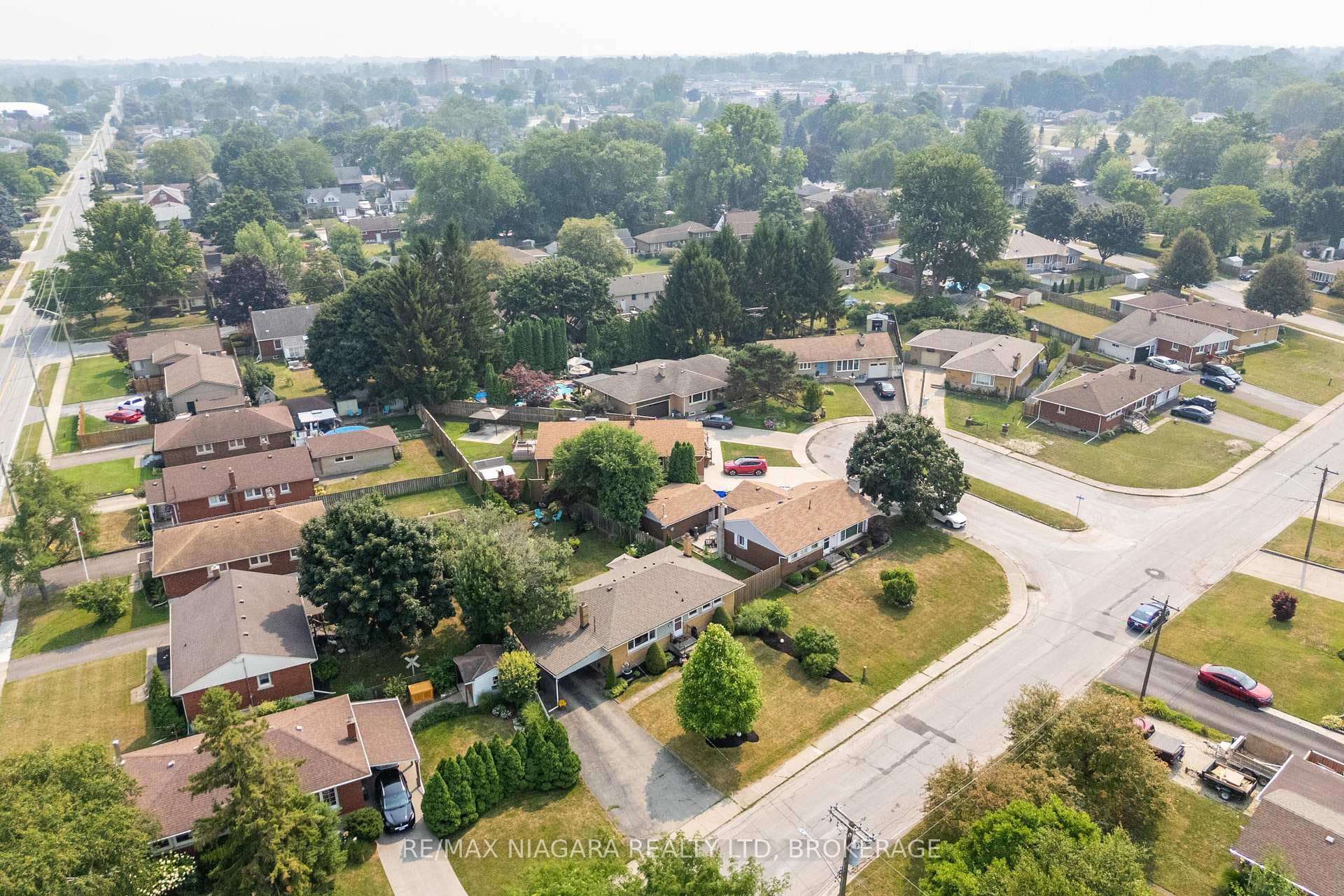 6000 Mayfair Drive photo 43