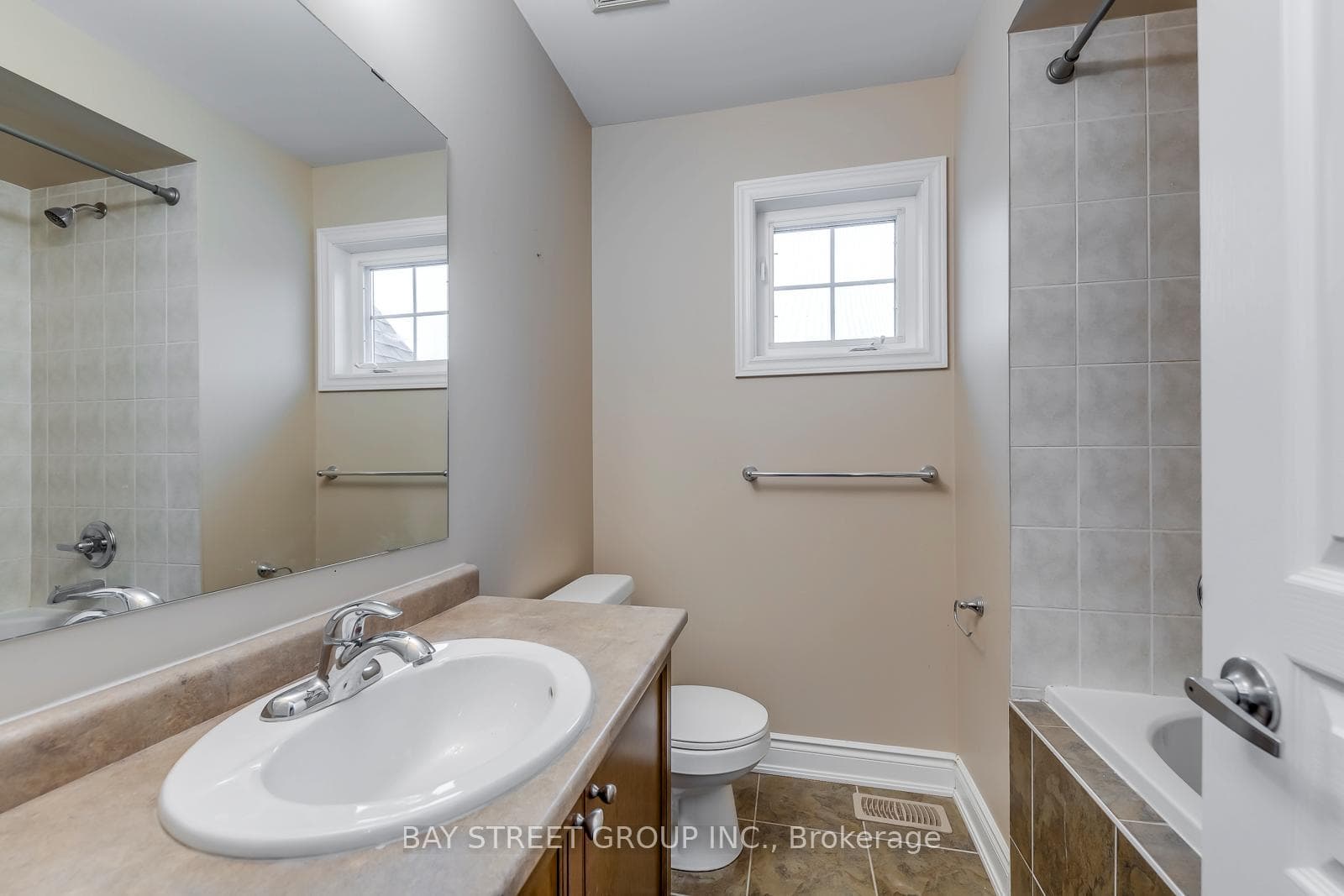 292 Nautical Boulevard photo 33